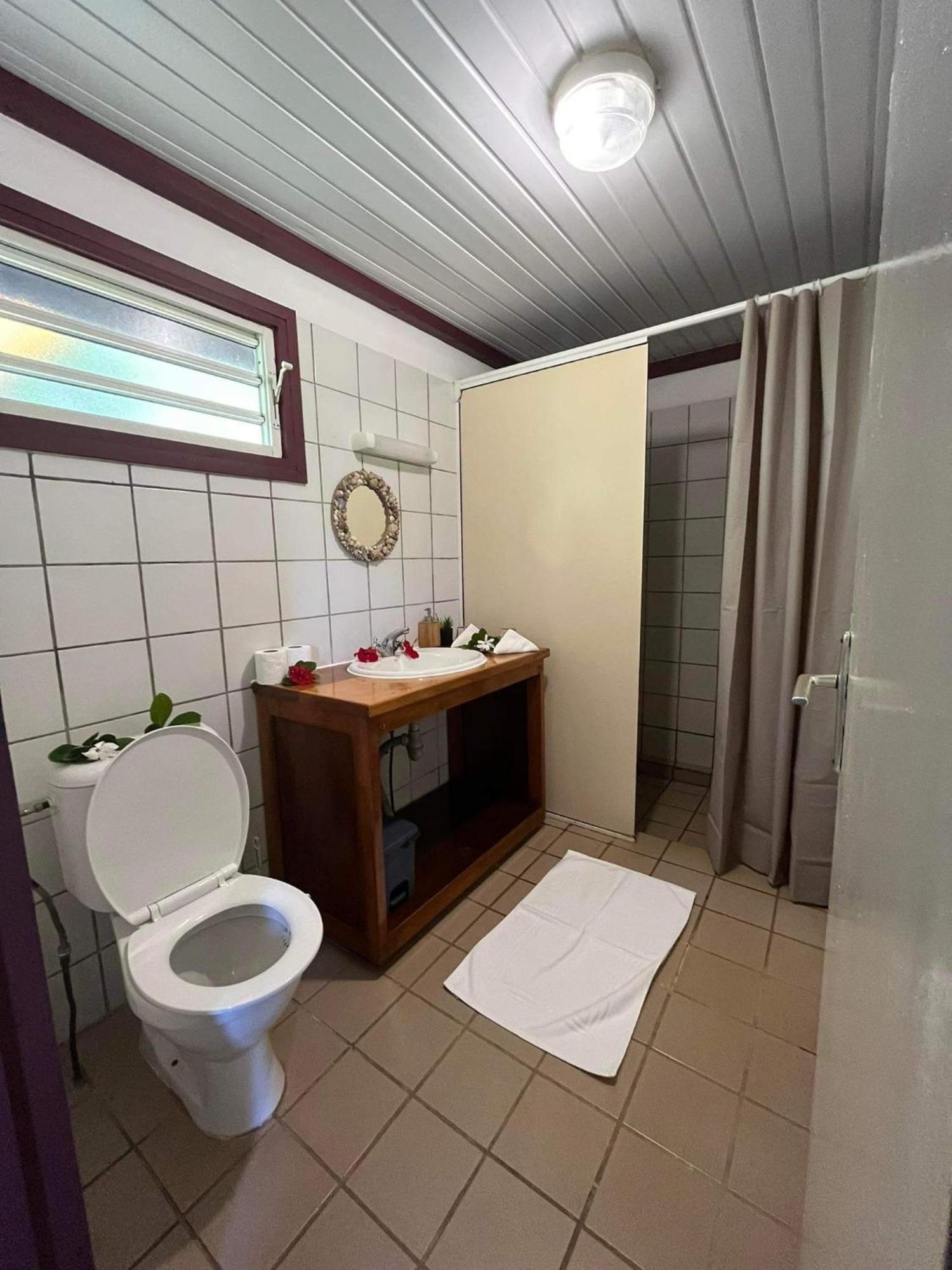 Pension Hibiscus Taha'A Vaitoare  Exterior foto