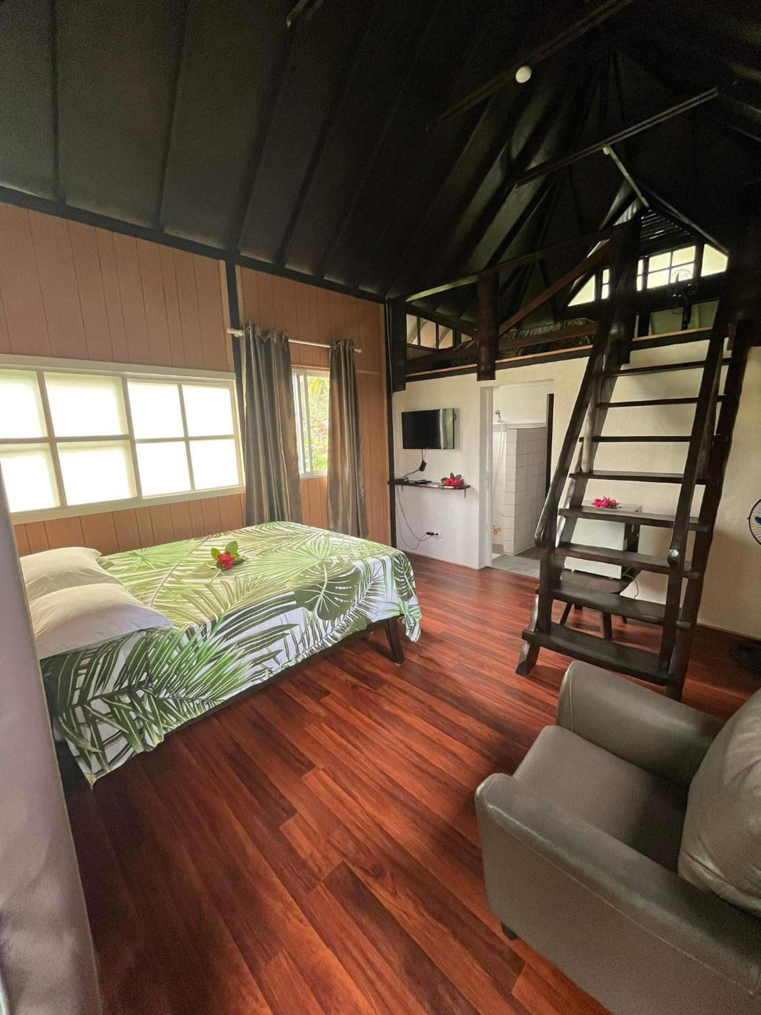 Pension Hibiscus Taha'A Vaitoare  Exterior foto